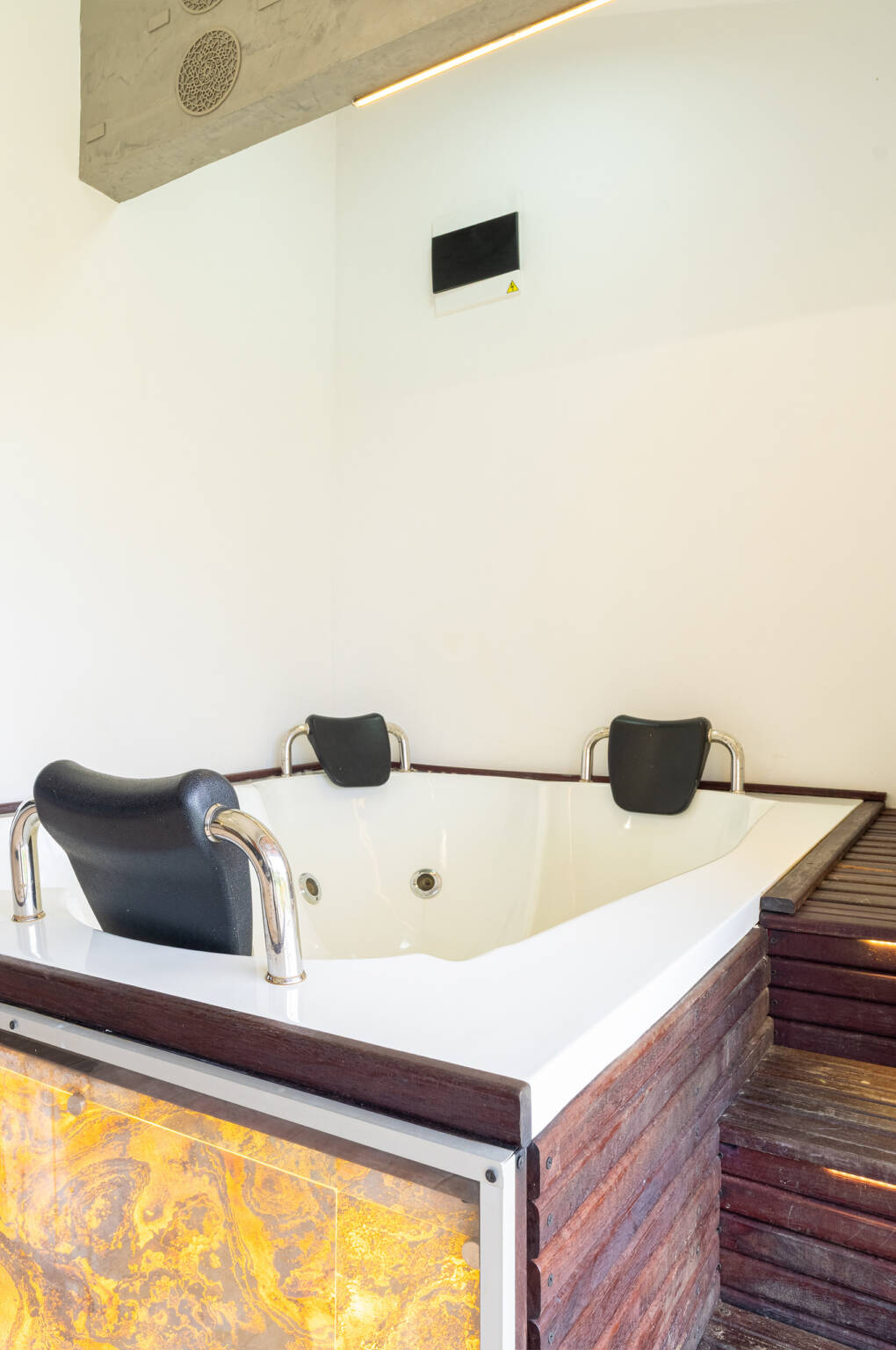 OROK-HOTEL-HABITACIÓN-MAGAN-1